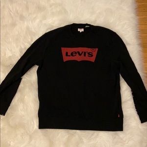 levis sweatshirt. worn once